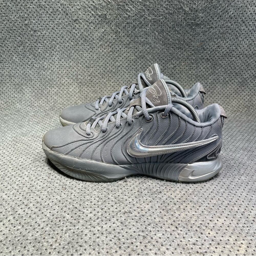 Nike LeBron 21 Cool Grey Basketball Shoes Size 9 Men’s
